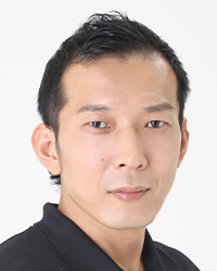西村明紘